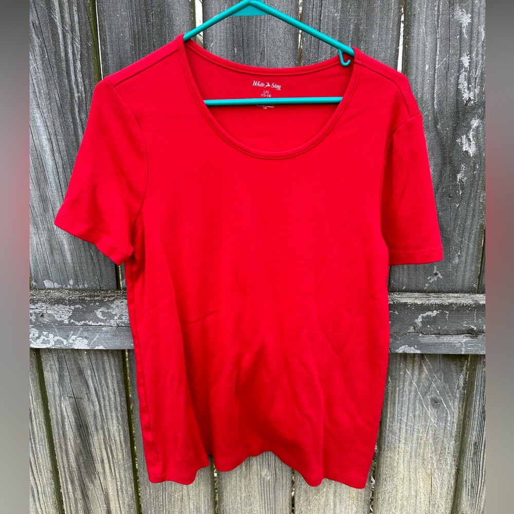White Stag shirt *perfect for bundling*